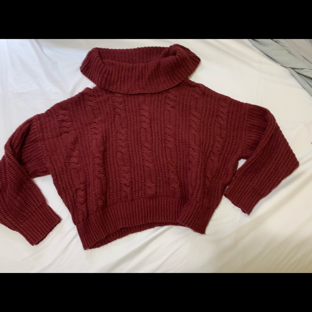 Xhilaration Turtle Neck Pullover Crop Knit Sweater